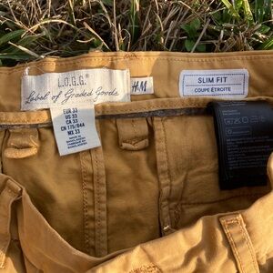 H&M L.O.G.G. Slim Fit Chinos - Mustard